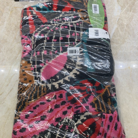 Farm Rio Shell Sweater Dress - Picture 16 of 17